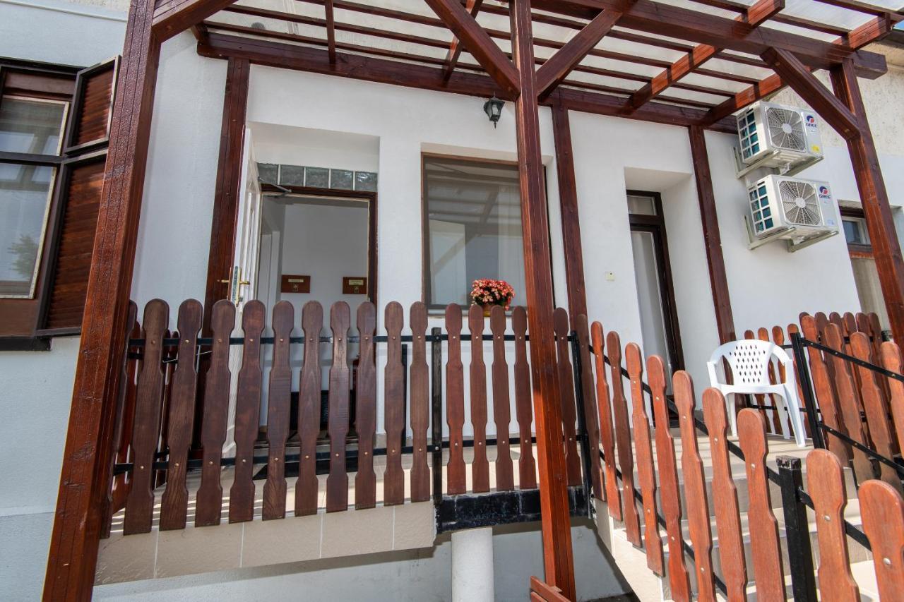 Fenyes Vinorium Bed & Breakfast โชพรอน ภายนอก รูปภาพ